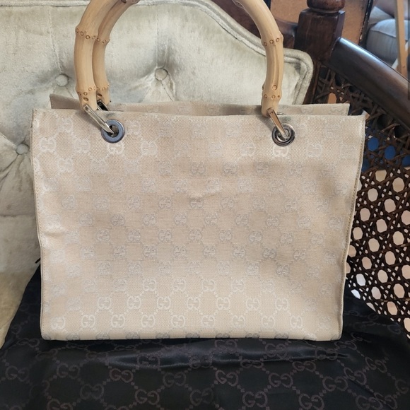 Gucci Handbags - Gucci Bamboo Tote